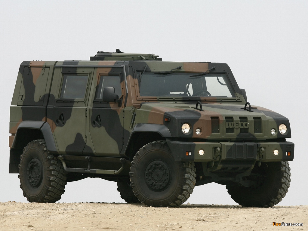 Iveco Lince LMV 2001 wallpapers (1024 x 768)