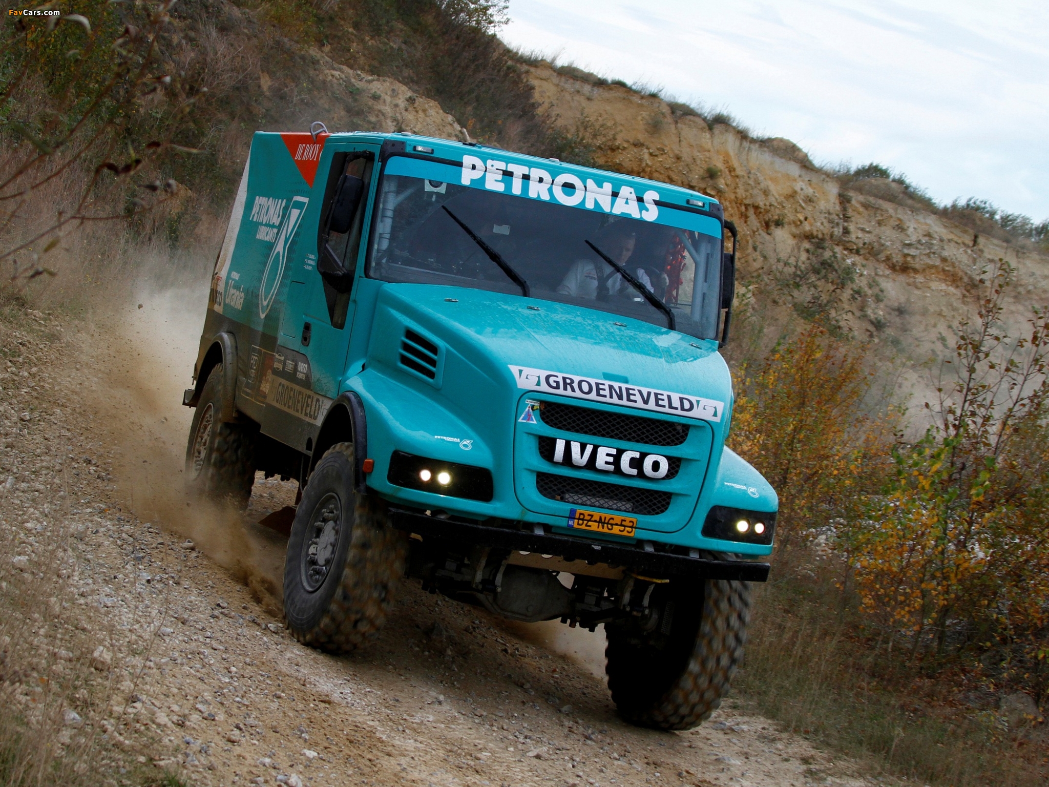 Iveco PowerStar Evolution 4x4 2012 pictures (2048 x 1536)