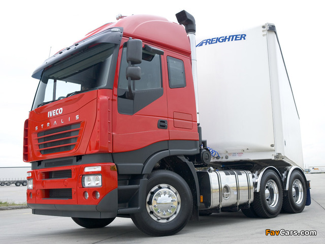 Images of Iveco Stralis 6x2 2002–06 (640 x 480)