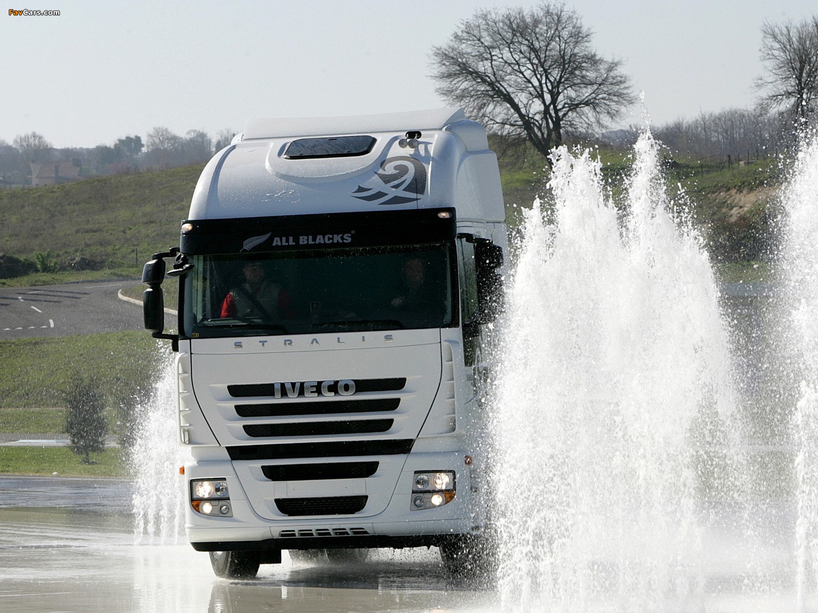 Images of Iveco Stralis 450 4x2 2007–12 (1600 x 1200)