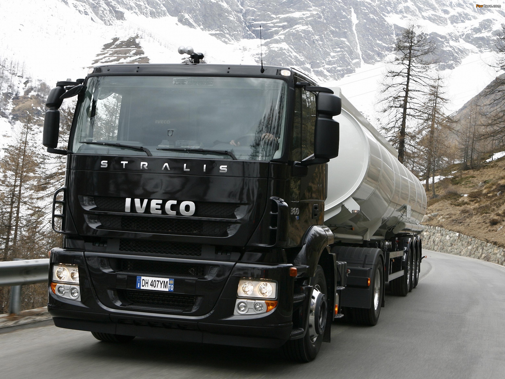Images of Iveco Stralis 360 4x2 2007–12 (2048 x 1536)