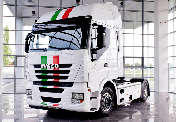 Images of Iveco EcoStralis 460 150° 4x2 2011