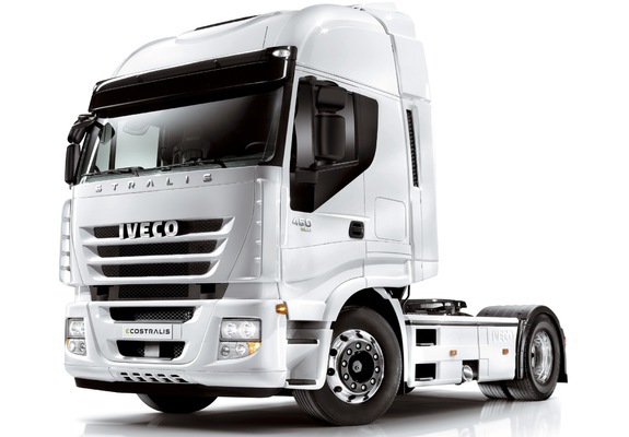 Iveco EcoStralis 460 4x2 2010–12 wallpapers
