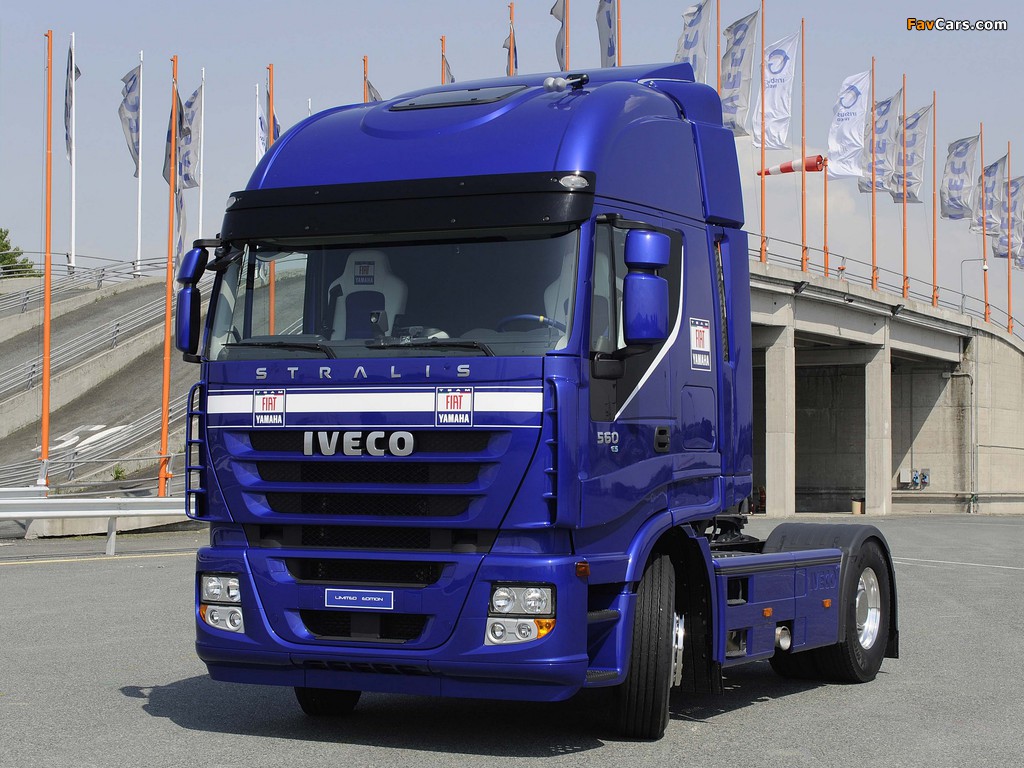 Photos of Iveco Stralis 560 ES 4x2 Fiat Yamaha Team Limited Edition 2010–12 (1024 x 768)