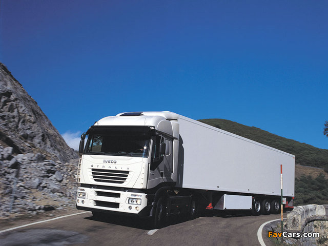 Iveco Stralis 2002–06 wallpapers (640 x 480)