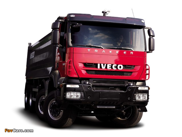 Images of Iveco Trakker 8x4 2007–12 (640 x 480)