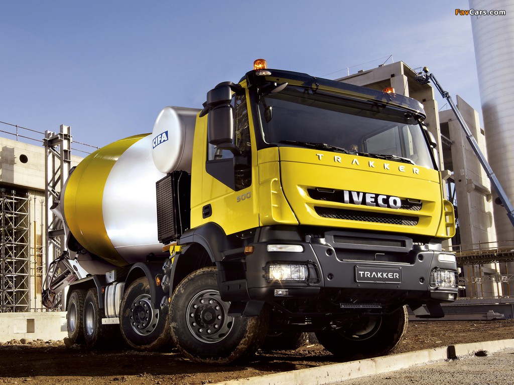 Photos of Iveco Trakker 8x4 Mixer 2007–12 (1024 x 768)