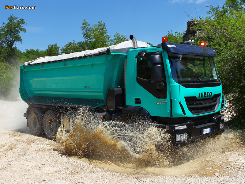 Photos of Iveco Trakker Hi-Land 500 8x4 2013 (800 x 600)