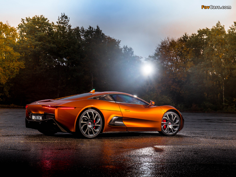 Jaguar C-X75 "007 Spectre" 2015 images (800 x 600)