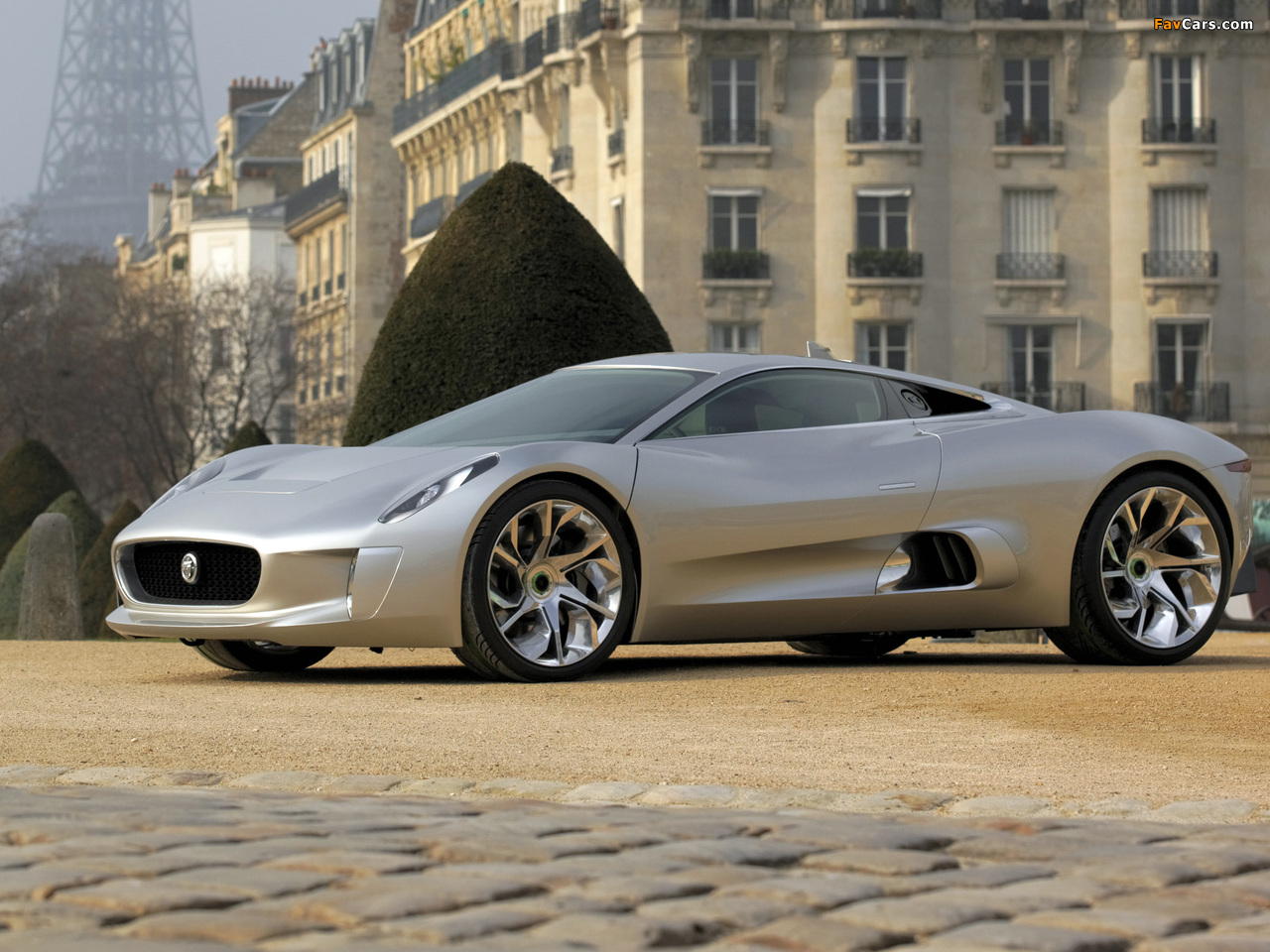 Jaguar C-X75 Concept 2010 photos (1280 x 960)