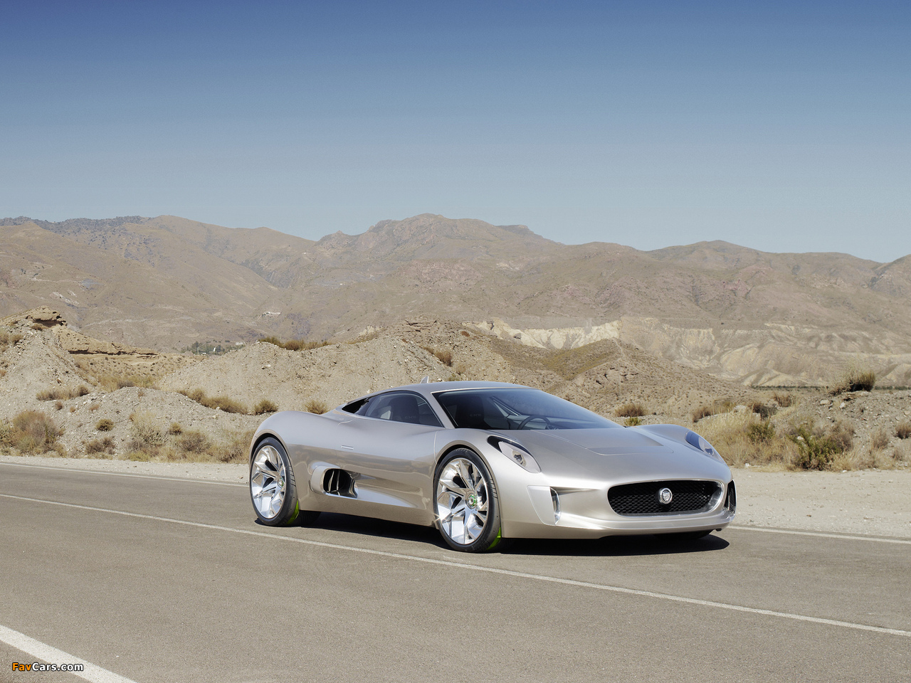 Jaguar C-X75 Concept 2010 pictures (1280 x 960)