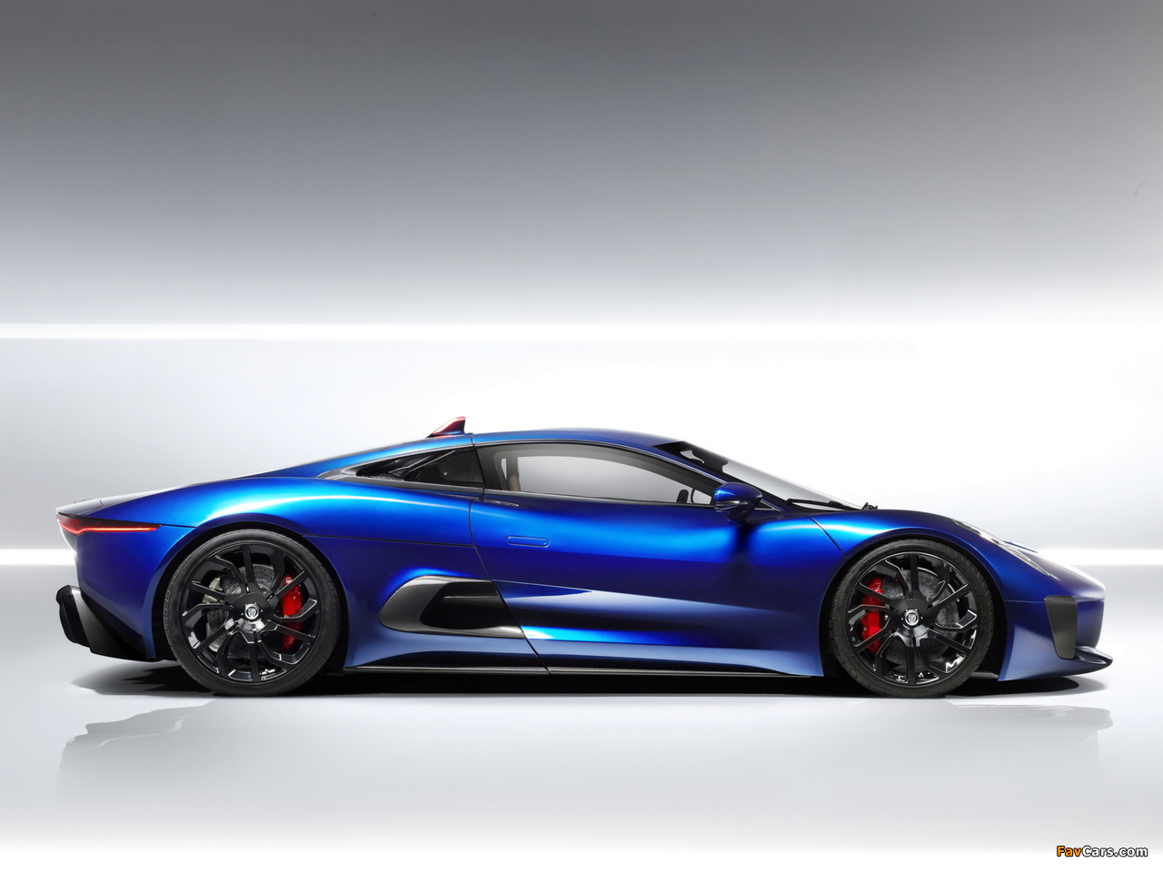 Jaguar C-X75 Hybrid Prototype 2013 photos (1280 x 960)