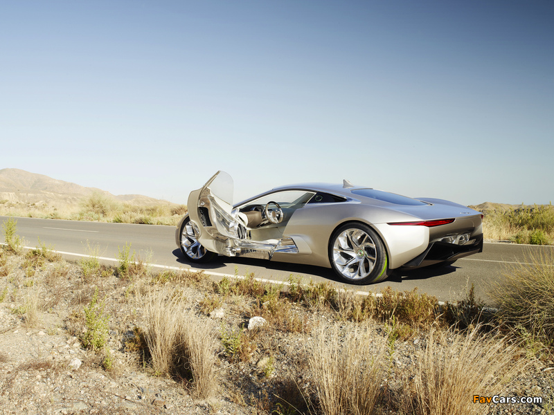 Photos of Jaguar C-X75 Concept 2010 (800 x 600)