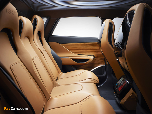 Jaguar C-X17 5-Seater Concept 2013 wallpapers (640 x 480)