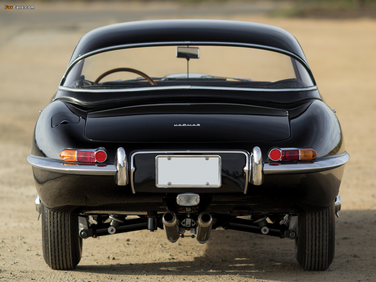 Images of Jaguar E-Type 3.8-Litre Open Two Seater US-spec (XK-E) 1961–62 (1280 x 960)