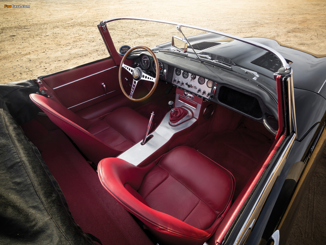 Images of Jaguar E-Type 3.8-Litre Open Two Seater US-spec (XK-E) 1961–62 (1280 x 960)