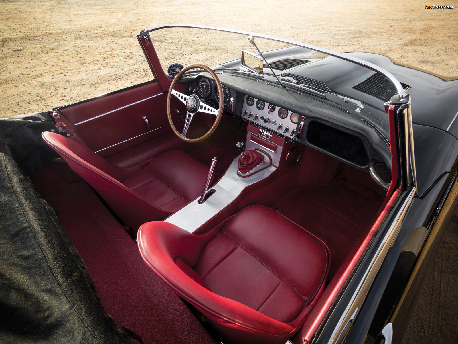 Images of Jaguar E-Type 3.8-Litre Open Two Seater US-spec (XK-E) 1961–62 (1600 x 1200)