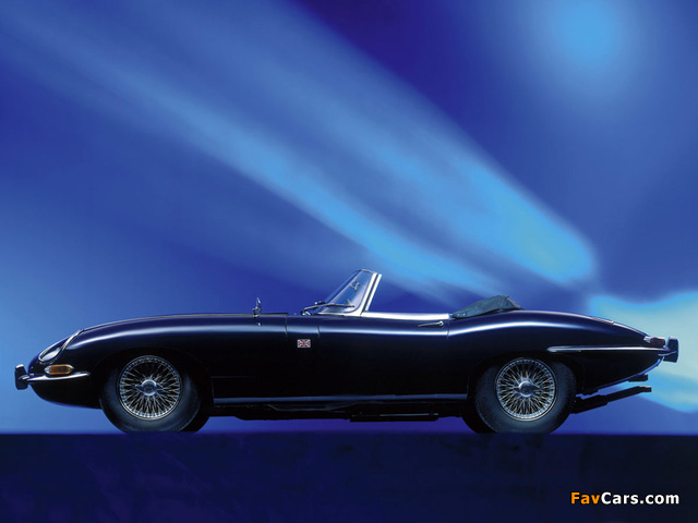 Images of Jaguar E-Type Open Two Seater (Series I) 1967–68 (640 x 480)