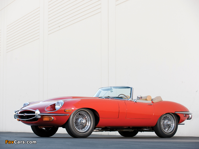 Images of Jaguar E-Type Open Two Seater (Series II) 1968–71 (640 x 480)