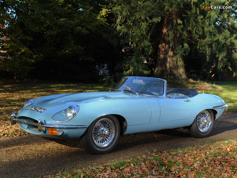 Images of Jaguar E-Type Open Two Seater (Series II) 1968–71 (800 x 600)