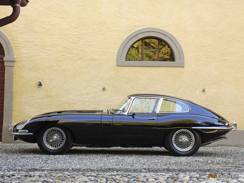 Jaguar E-Type Fixed Head Coupe (Series I) 1961–67 images (800 x 600)