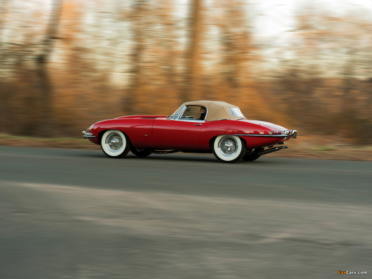 Jaguar E-Type 3.8-Litre Open Two Seater US-spec (XK-E) 1961–62 photos (1280 x 960)