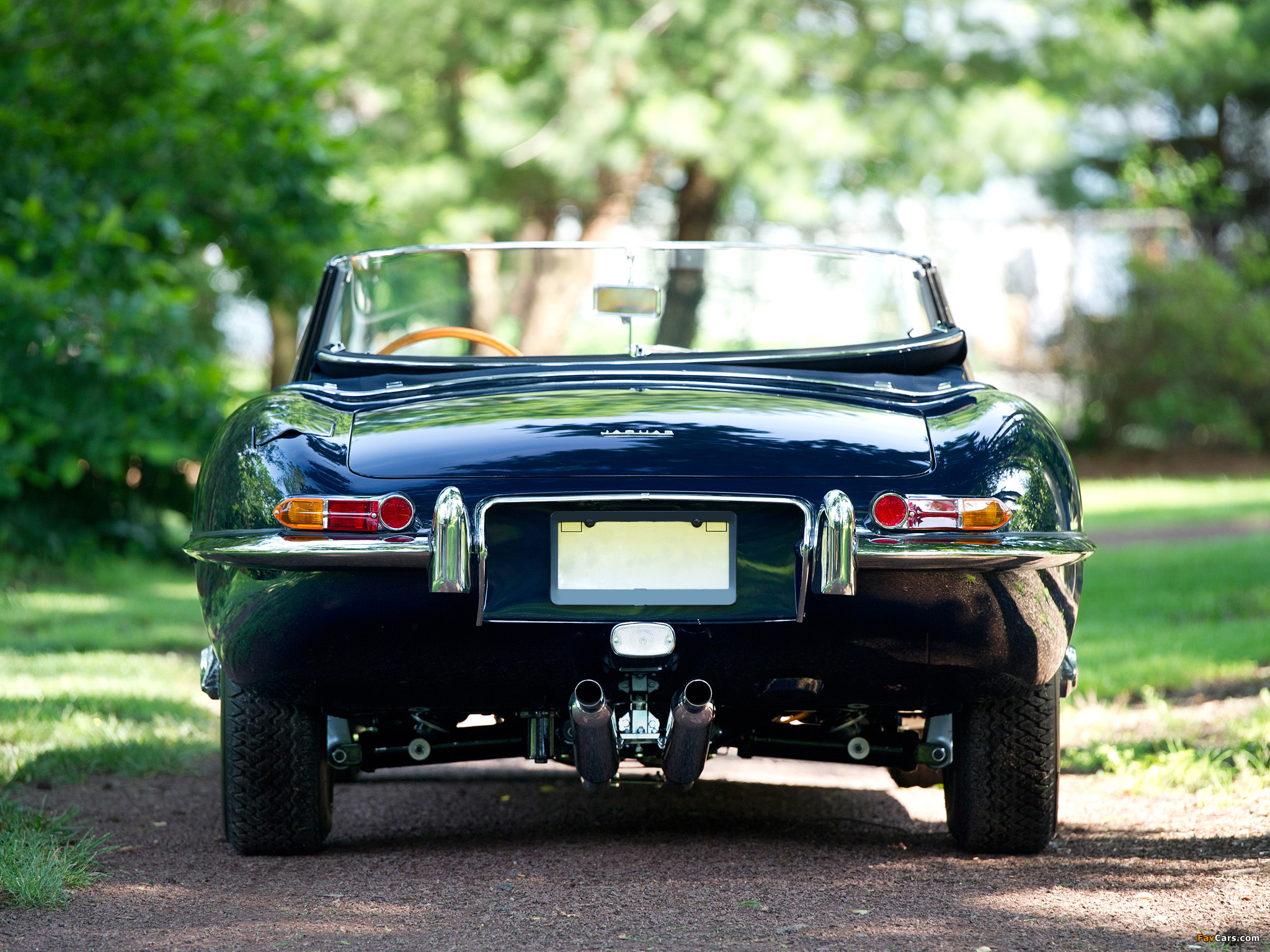 Jaguar E-Type Open Two Seater (Series I) 1961–67 photos (2048 x 1536)