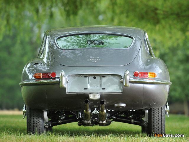 Jaguar E-Type Fixed Head Coupe (Series I) 1961–67 photos (640 x 480)