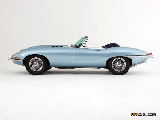 Jaguar E-Type Open Two Seater (Series I) 1961–67 pictures (640 x 480)