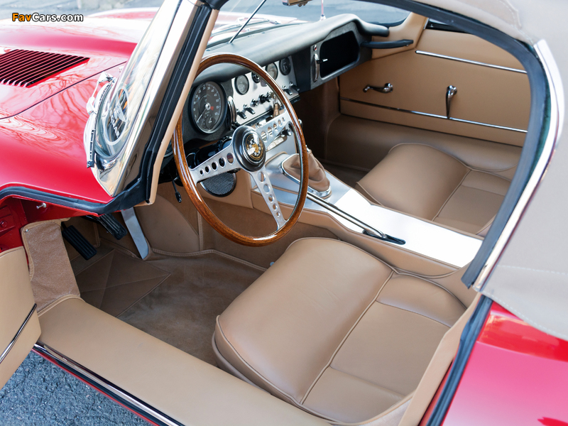 Jaguar E-Type 3.8-Litre Open Two Seater US-spec (XK-E) 1961–62 wallpapers (800 x 600)