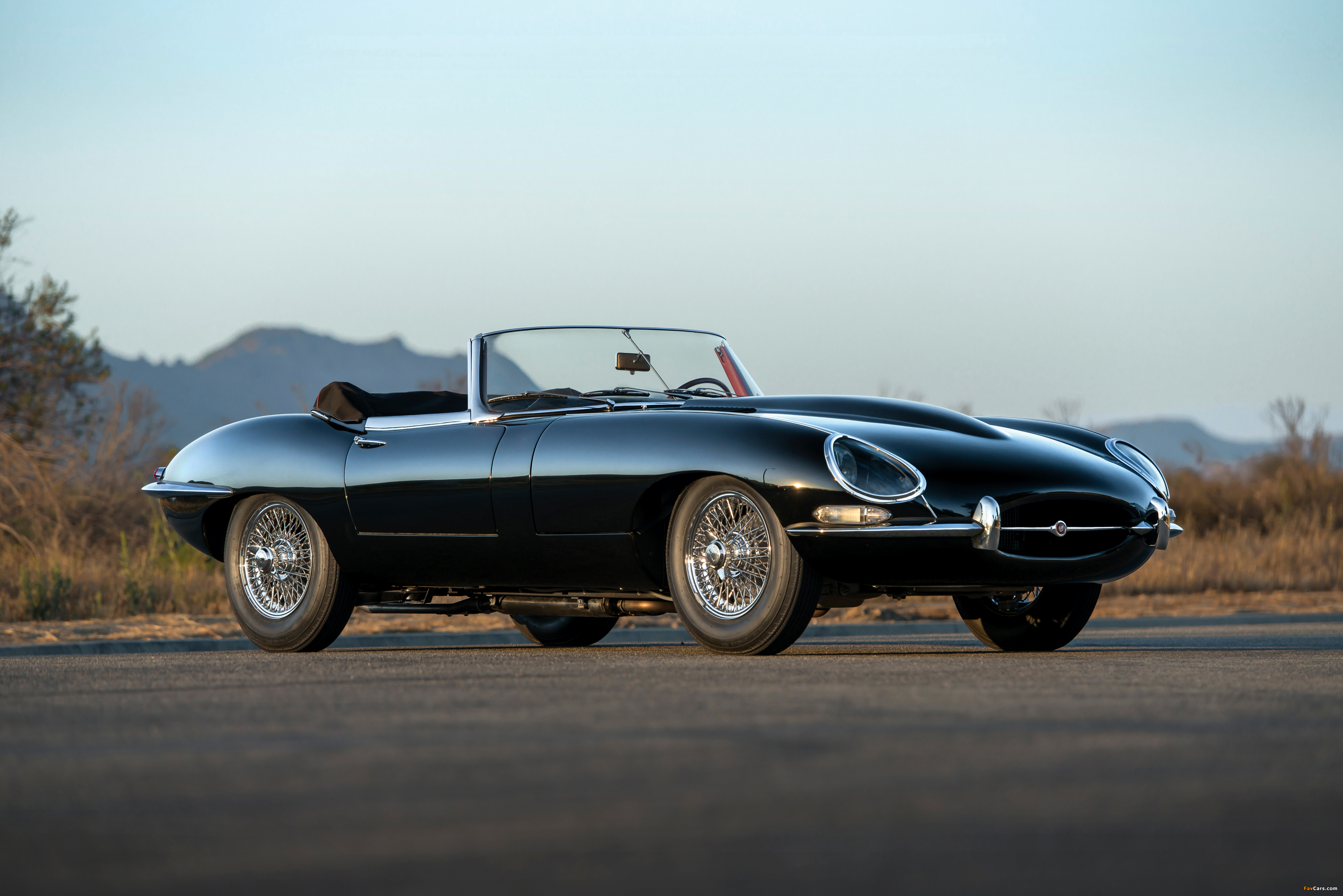 Jaguar E-Type 3.8-Litre Open Two Seater US-spec (XK-E) 1962–1964 pictures (4000 x 2670)