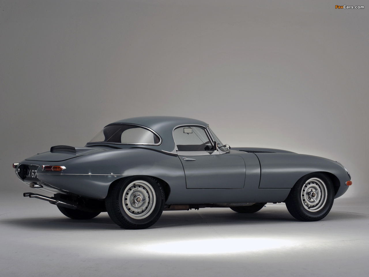 Jaguar E-Type Lightweight Roadster (Series I) 1964 pictures (1280 x 960)
