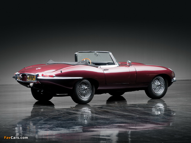 Jaguar E-Type Open Two Seater (Series I) 1967–68 wallpapers (800 x 600)