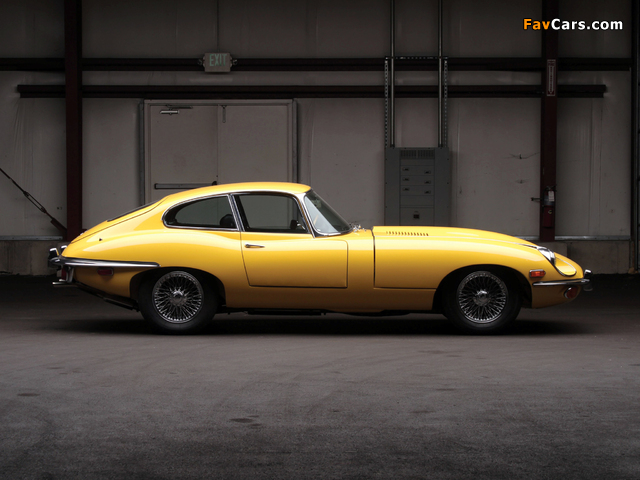 Jaguar E-Type Fixed Head Coupe US-spec (Series II) 1968–71 photos (640 x 480)