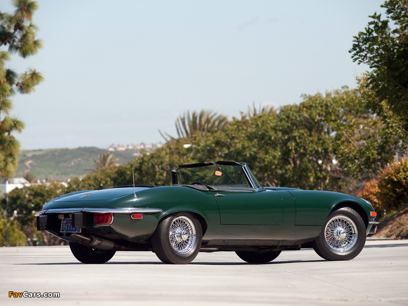 Jaguar E-Type V12 Open Two Seater (Series III) 1971–75 images (800 x 600)