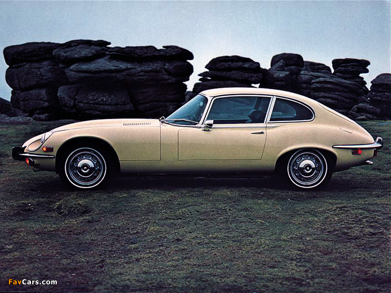 Jaguar E-Type V12 Fixed Head Coupe (Series III) 1971–75 images (800 x 600)