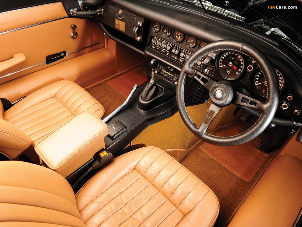 Jaguar E-Type V12 Roadster Commemorative Edition (Series III) 1974 photos (1024 x 768)