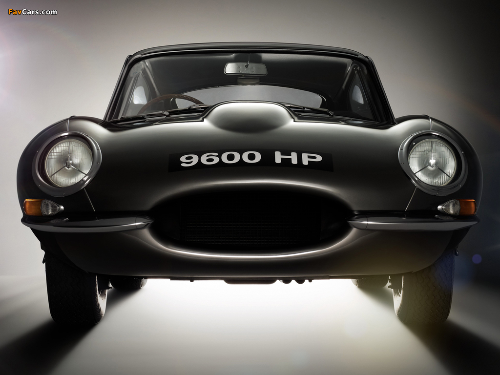 Photos of Jaguar E-Type Fixed Head Coupe (Series I) 1961–67 (1024 x 768)