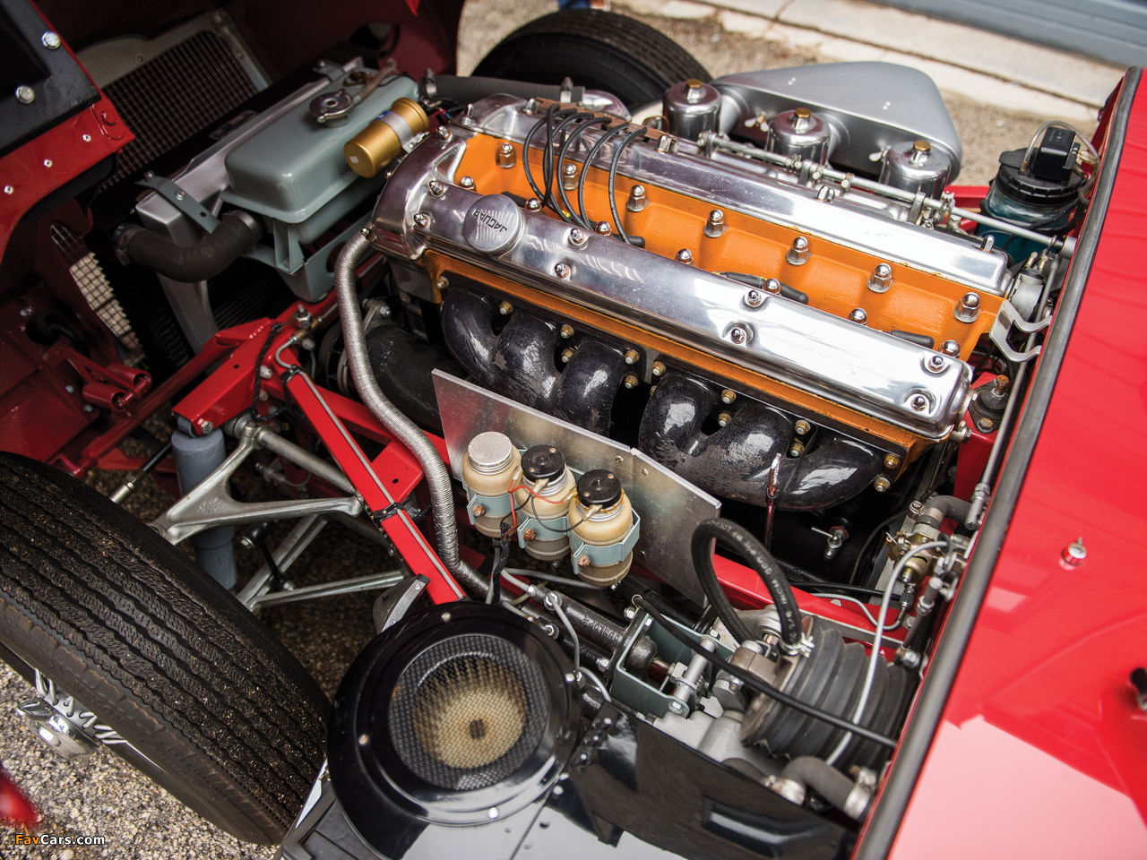 Photos of Jaguar E-Type 3.8-Litre Open Two Seater US-spec (XK-E) 1961–62 (1280 x 960)