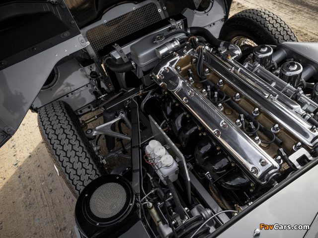 Photos of Jaguar E-Type 3.8-Litre Fixed Head Coupe EU-spec (XK-E) 1962–1964 (640 x 480)