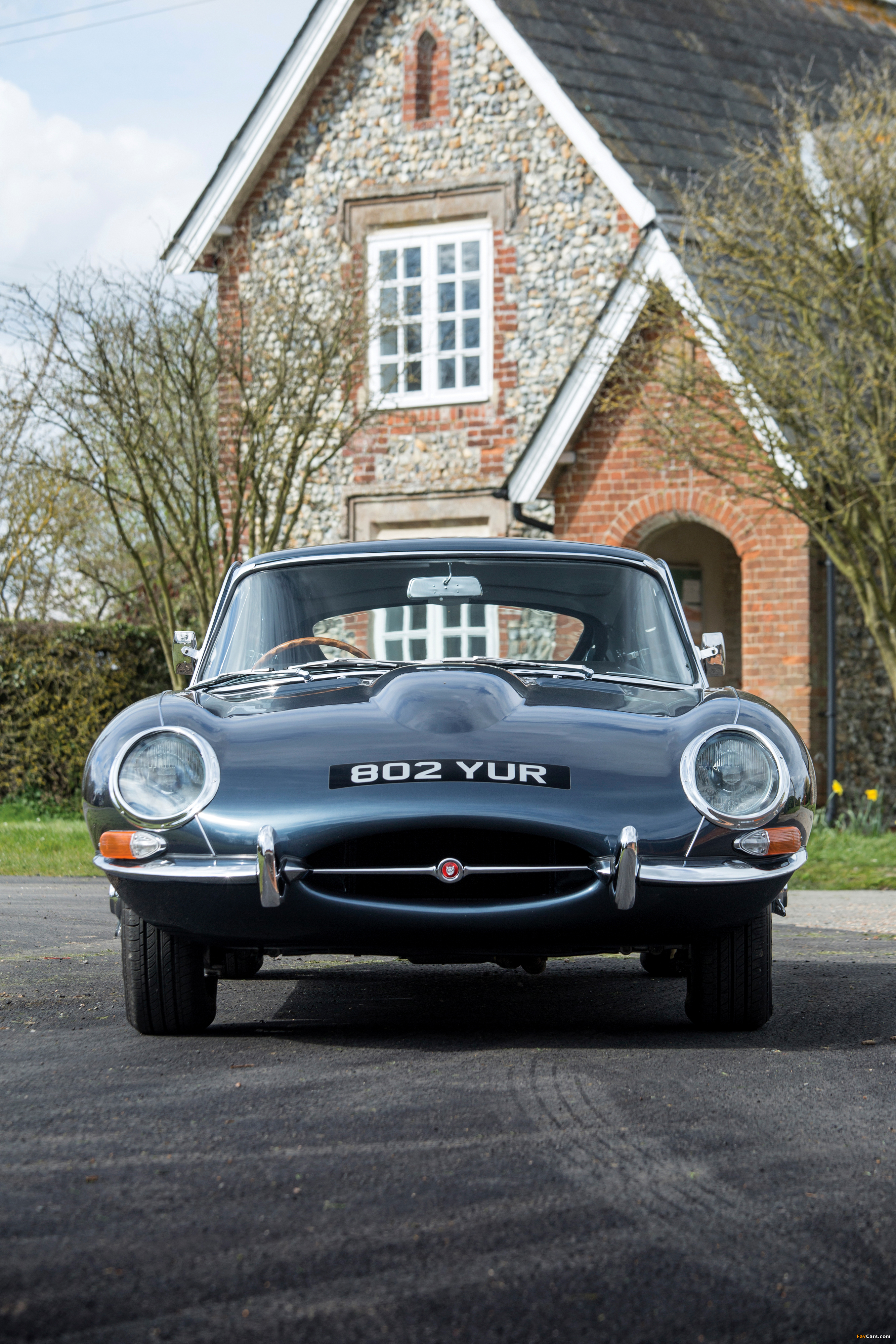 Photos of Jaguar E-Type 3.8-Litre Fixed Head Coupe UK-spec (XK-E) 1962–1964 (2667 x 4000)
