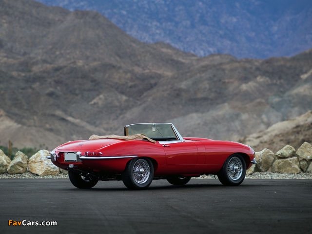 Photos of Jaguar E-Type 4.2-Litre Open Two Seater US-spec (XK-E) 1964–1967 (640 x 480)