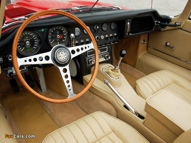 Photos of Jaguar E-Type 4.2-Litre Open Two Seater EU-spec (XK-E) 1964–1967 (640 x 480)
