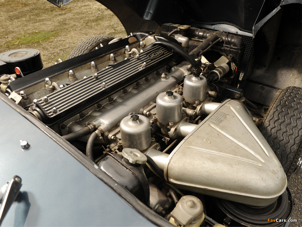 Photos of Jaguar E-Type Open Two Seater (Series II) 1968–71 (1024 x 768)