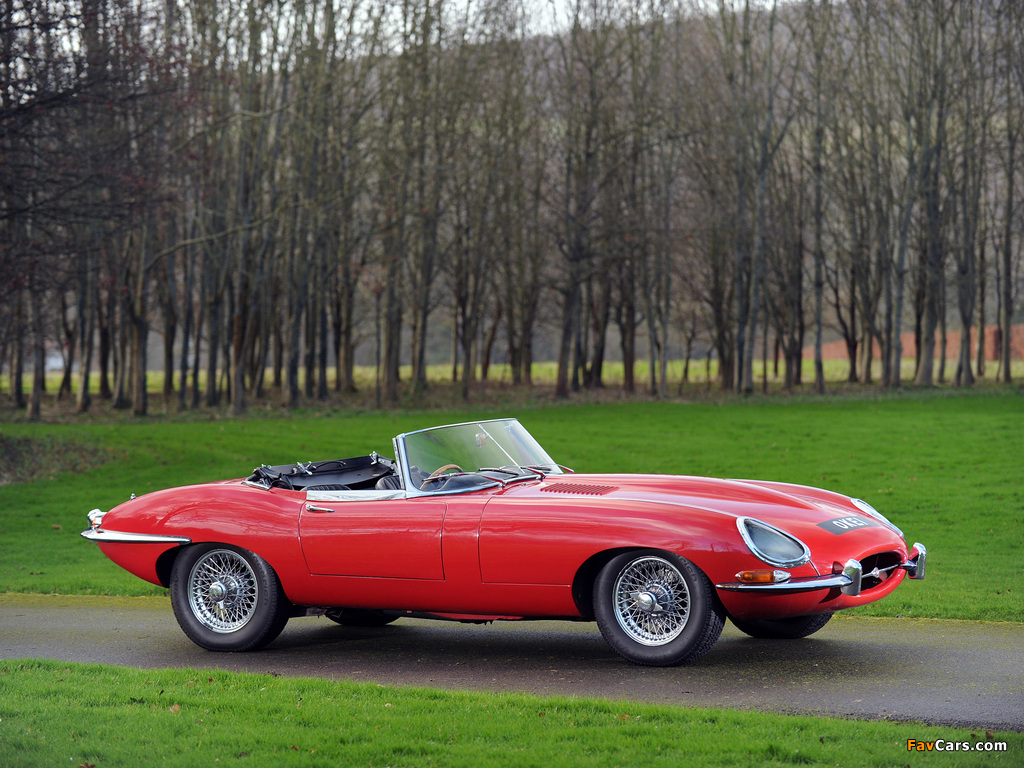 Pictures of Jaguar E-Type Open Two Seater UK-spec (Series I) 1961–67 (1024 x 768)