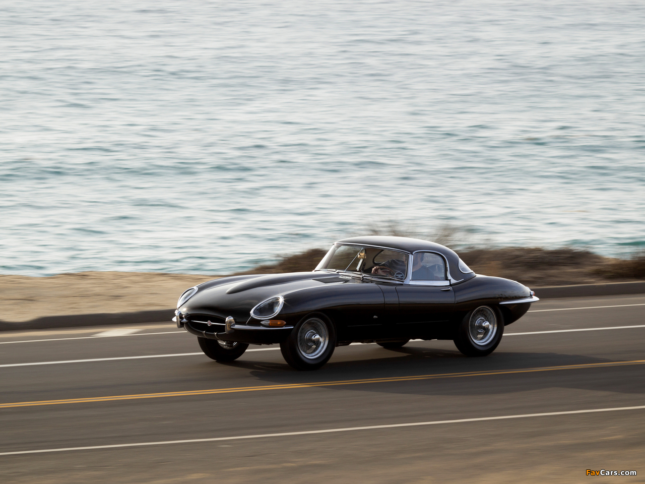 Pictures of Jaguar E-Type 3.8-Litre Open Two Seater US-spec (XK-E) 1961–62 (1280 x 960)