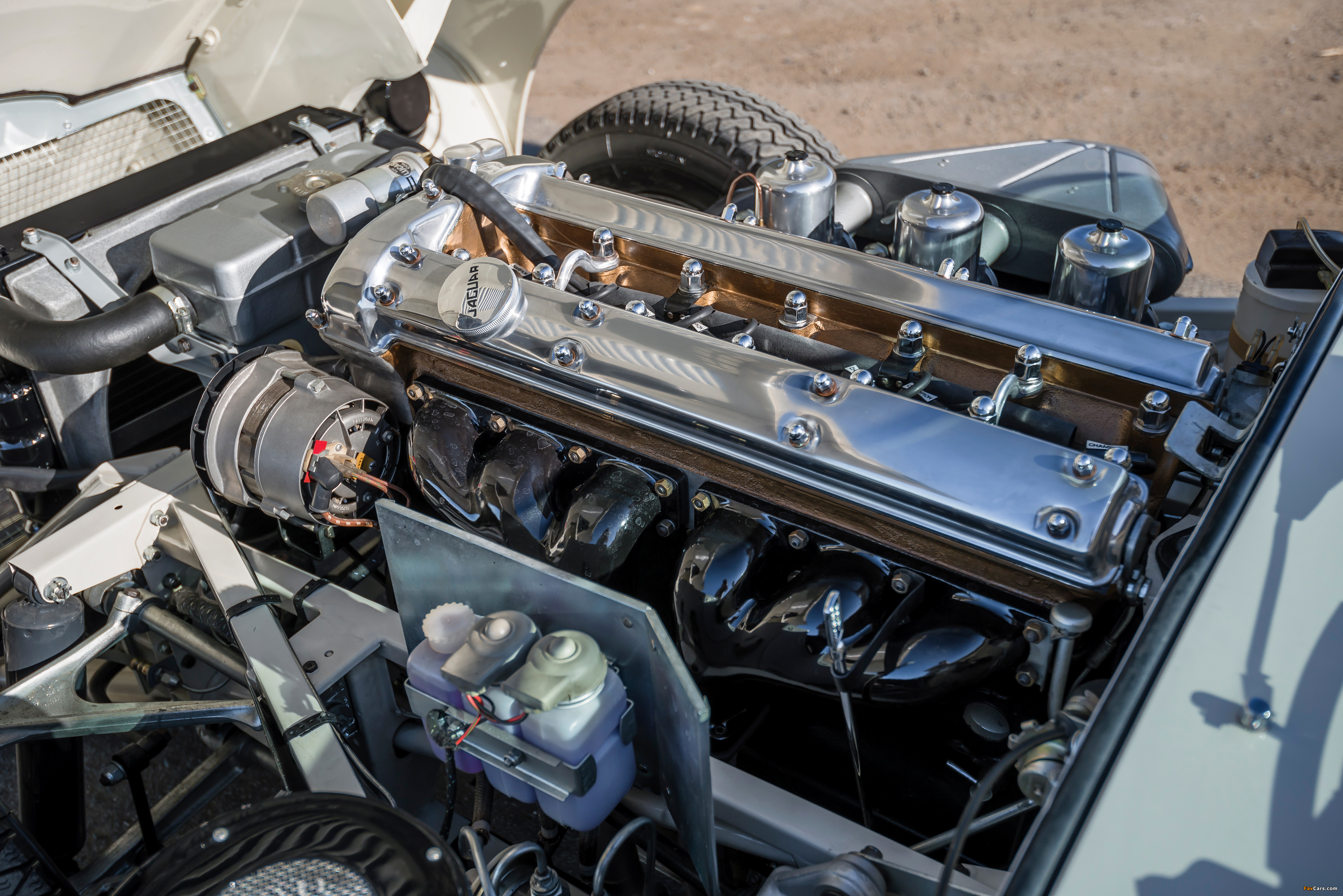 Pictures of Jaguar E-Type 4.2-Litre Open Two Seater US-spec (XK-E) 1964–1967 (4000 x 2670)