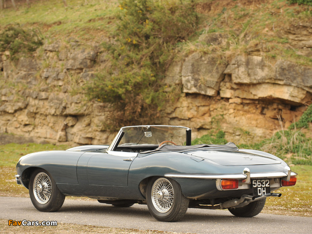 Pictures of Jaguar E-Type Open Two Seater (Series II) 1968–71 (640 x 480)