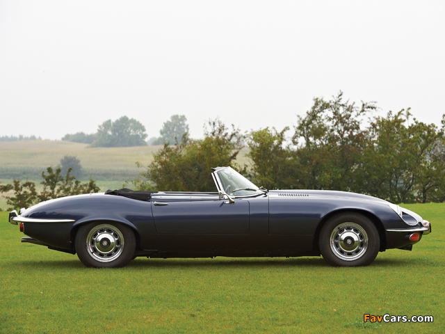 Pictures of Jaguar E-Type V12 Open Two Seater (Series III) 1971–75 (640 x 480)