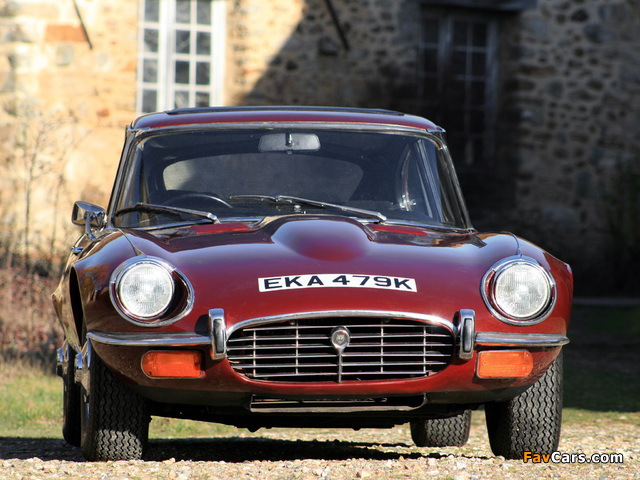 Pictures of Jaguar E-Type V12 Fixed Head Coupe UK-spec (Series III) 1971–74 (640 x 480)
